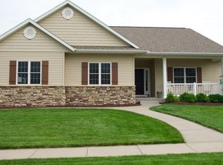 465 Lockview Ave, North Liberty, IA 52317