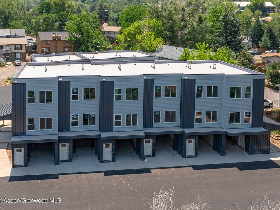 1st image of 619 Overlin Dr #6-11