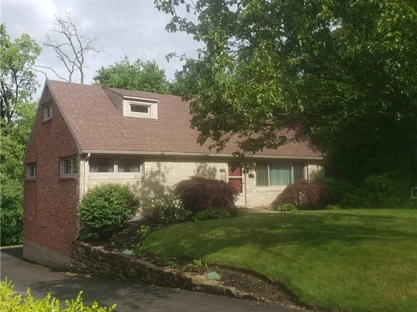 1125 Sunrise Dr, Pittsburgh, PA 15243