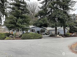 1620 180th Ave E, Lake Tapps, WA 98391