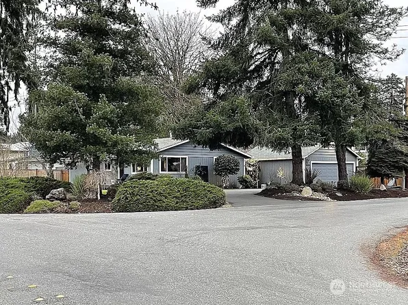 1620 180th Avenue E, Lake Tapps, WA 98391