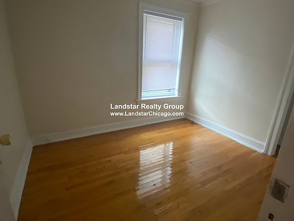 5th image of 4033 W School St #B1