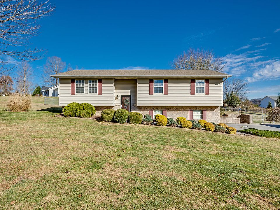 1st image of 222 Beechnut Hl
