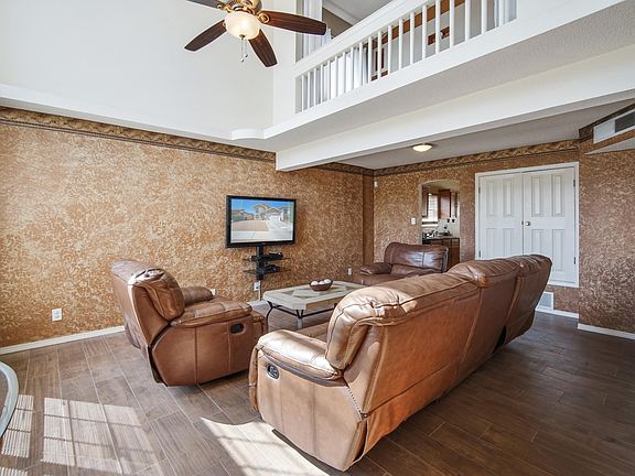 5th image of 4085 Tierra Bronce Dr