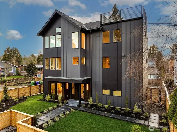 3057 50th Avenue SW, Seattle, WA 98116