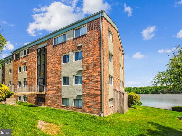 351 Gatewater Ct #C, Glen Burnie, MD 21060