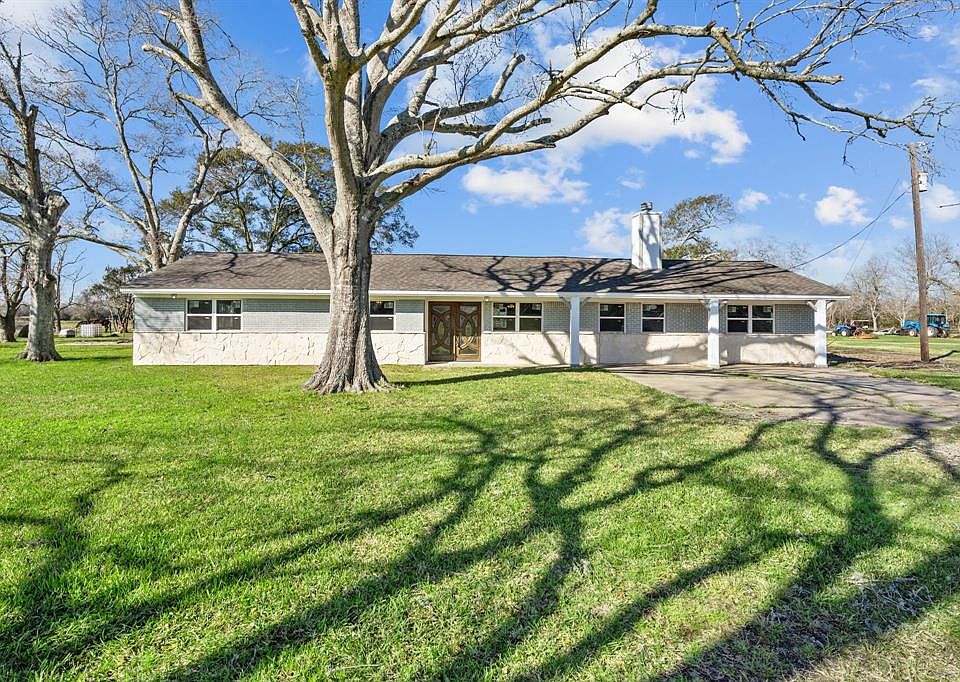 2424 County Road 288, Angleton, TX 77515 MLS 5301673 Zillow
