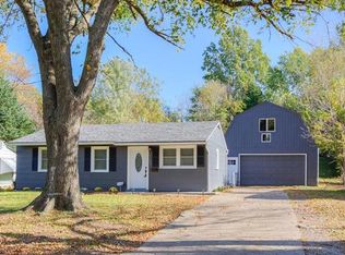 5169 Palmer Dr, Kansas City, MO 64129