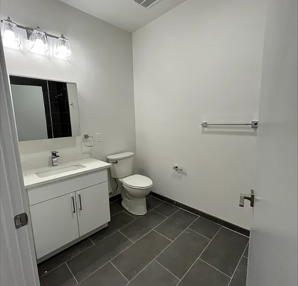 1127 Stuyvesant Ave #308 — Photo 11
