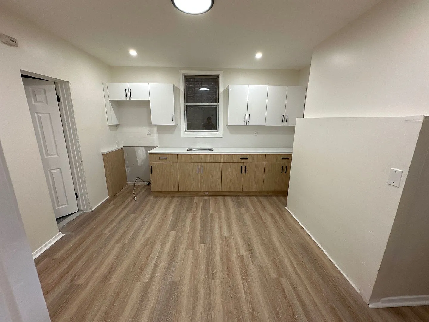 145 Park Ave — Photo 4