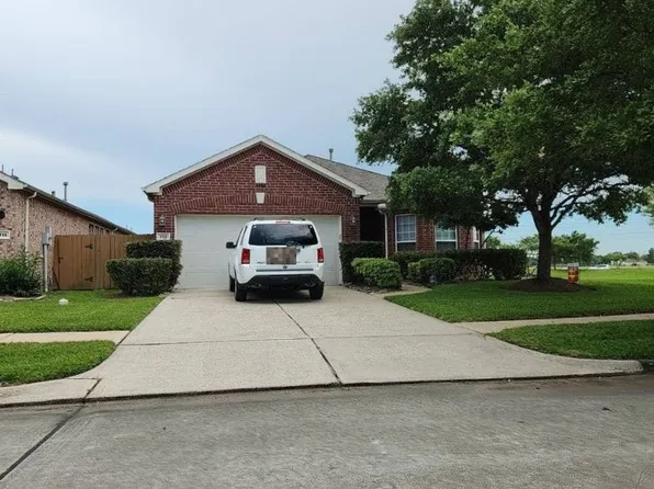 713 Saturnia Ln, League City, TX 77573