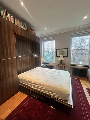 Rented by SERHANT. | media 3