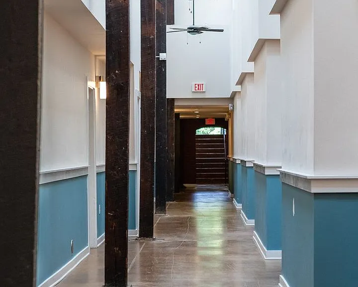 301 NORTH - Petersburg Loft Living — Photo 17