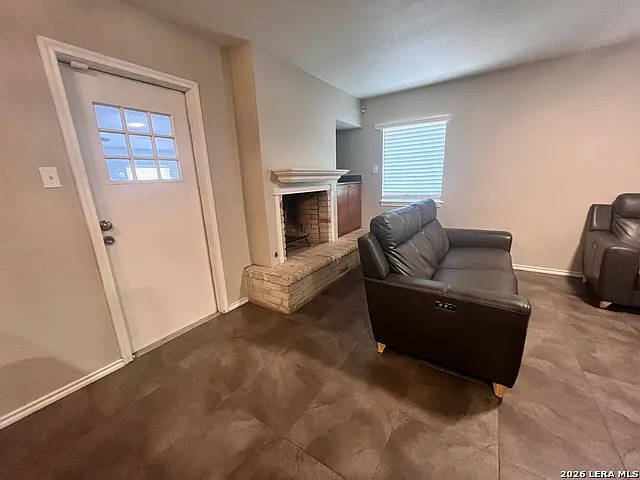 14210 Stoddard Dr — Photo 17