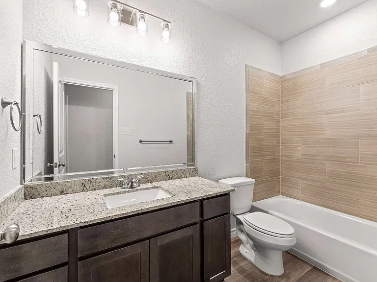1110 Zora Dr #B — Photo 11