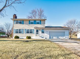 817 C Ave, Armstrong, IA 50514
