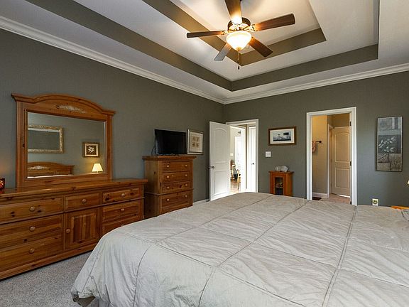 5th image of 3647 Silver Sun Dr
