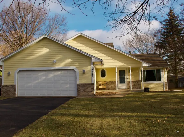 13215 Yukon St NW, Coon Rapids, MN 55448