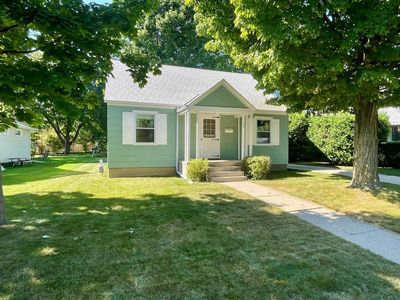 209 S 10th Ave, Sturgeon Bay, WI, 54235