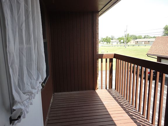 4th image of 1355 Mar Del Dr APT 8