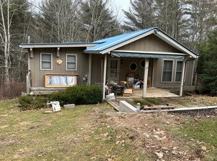 104 Reality Ridge Rd, Glenville, NC 28736