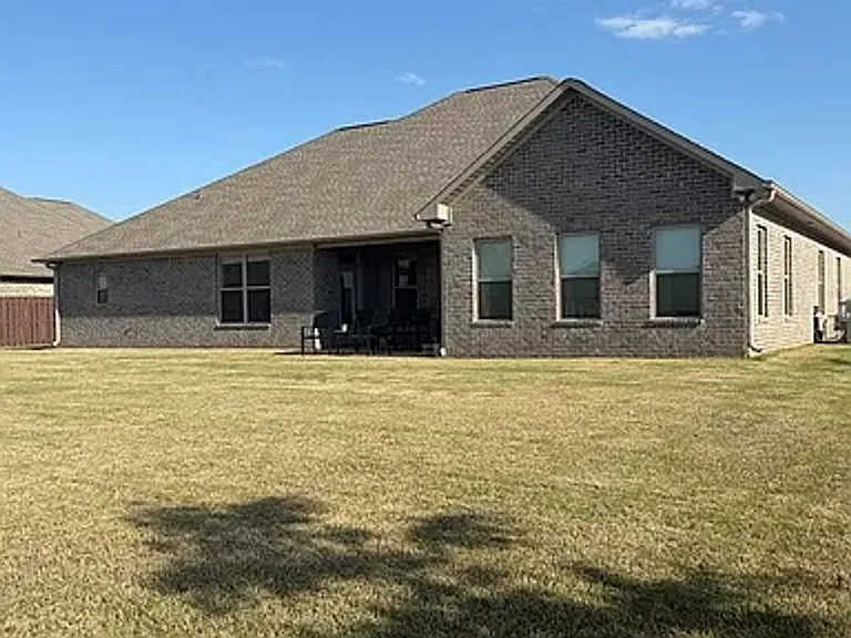 26316 Woodfield Dr — Photo 35