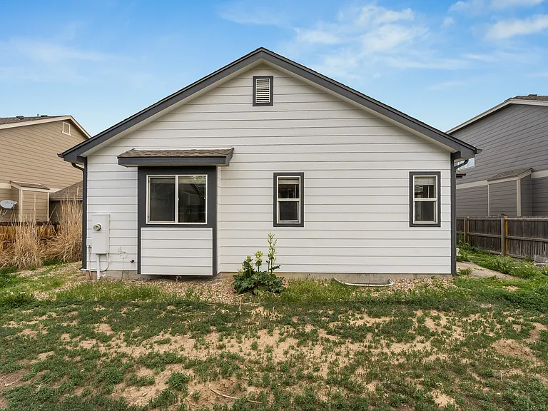 10049 Jasper St — Photo 19