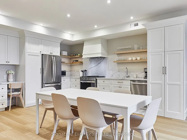 30 Amesbury Dr #2 — Photo 6
