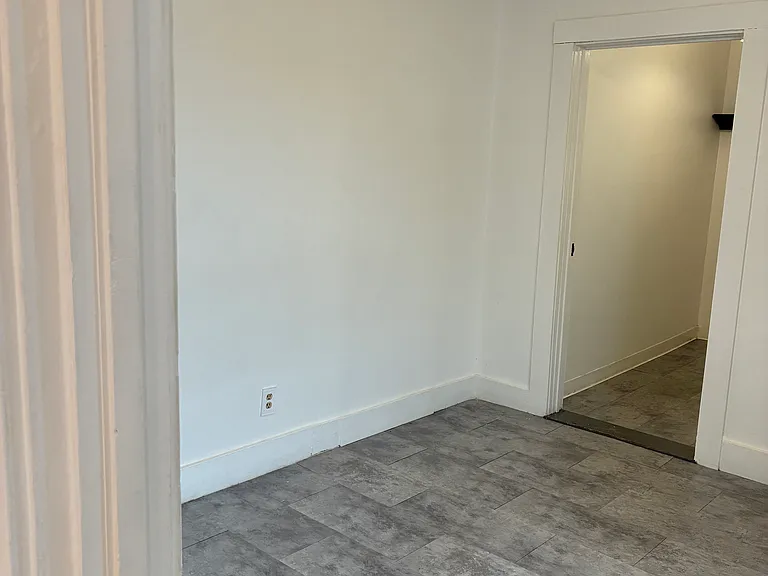 170 Pine St #4 — Photo 19