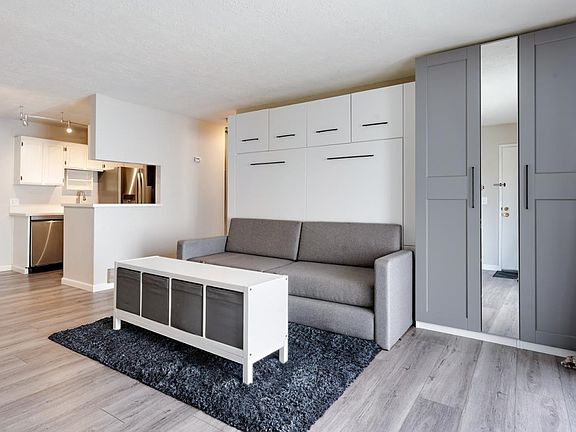 2nd image of 853 Woodside Way APT 138