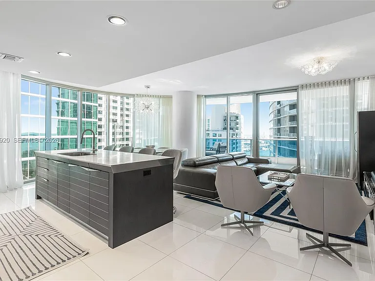 200 Biscayne Boulevard Way #4101 — Photo 3