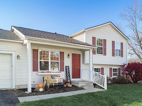 2nd image of 2575 Creekwillow Pl