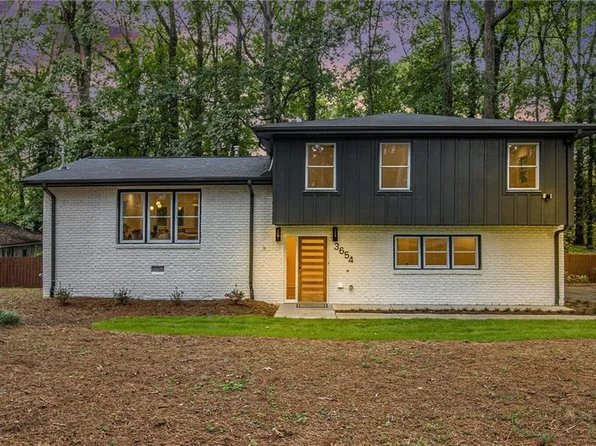 3654 Lake Dr SE, Smyrna, GA 30082