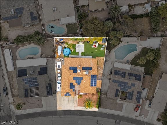 2nd image of 3656 Scotwood St