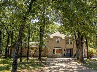 1701 Oakview Rd, Okmulgee, OK 74447