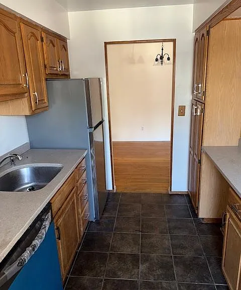 1624 Valley St #2B — Photo 3