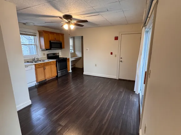 6 Clinton St #2, Haverhill, MA 01830