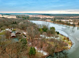 2109 Paulson Rd, Harvard, IL 60033