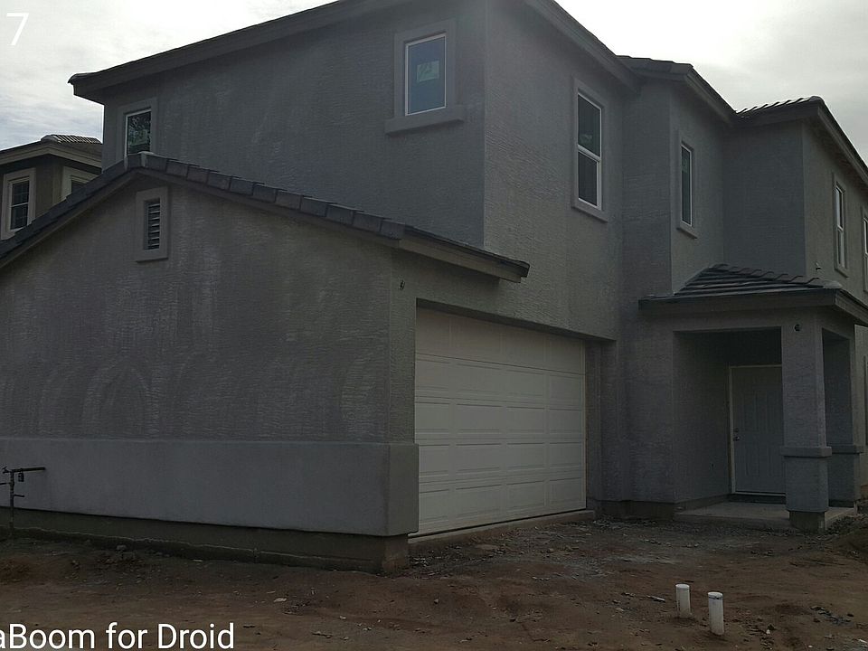 FRONT OF SUBJECT PROPERTY 