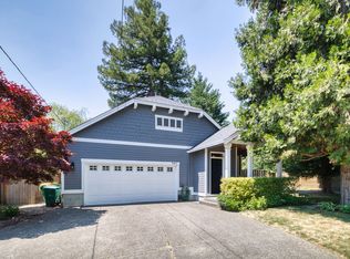 9411 SW Washington Dr, Portland, OR 97223