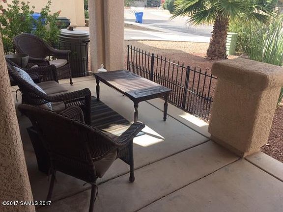 2nd image of 1069 Estancia Dr