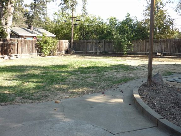 4th image of 4234 Carle Ln