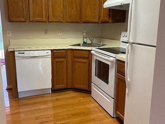 3rd image of 6184 Stonepath Cir