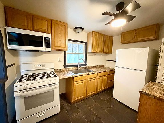 5th image of 1319 Tabor St