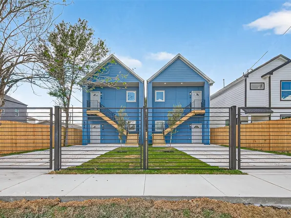 422 Clinton Park St, Houston, TX 77029