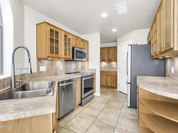 8786 E SANDTRAP Court, Gold Canyon, AZ 85118