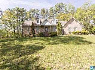 1020 Treehaven Dr, Adamsville, AL 35005