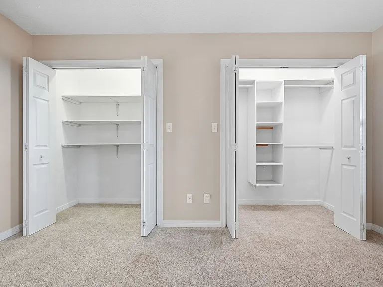 1651 Northridge Rd — Photo 42