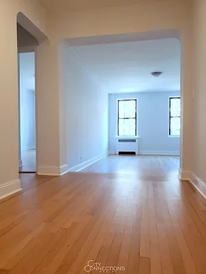 Rented by City Connections Realty | media 12