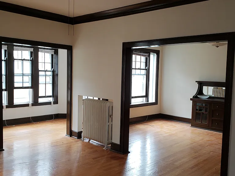 152 N Humphrey Ave #G2 — Photo 3
